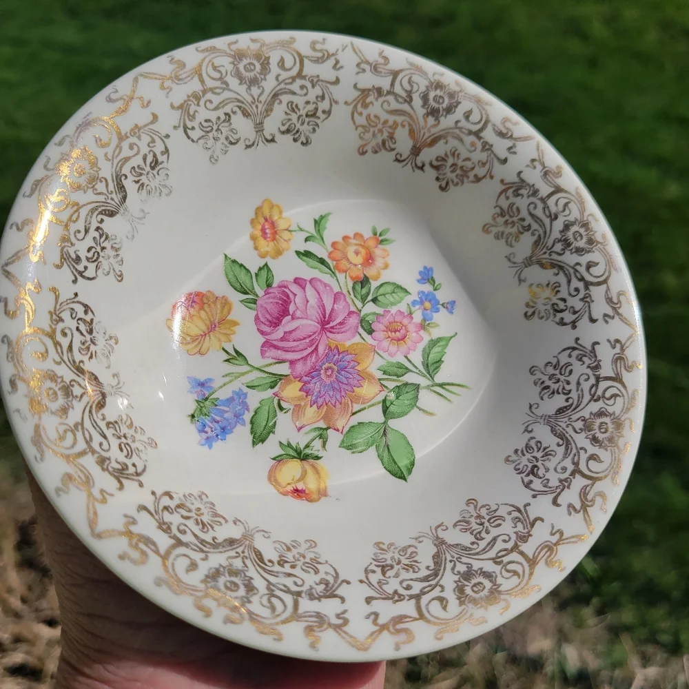 Vintage Dish ~ Knowles Rimmed Fruit/Dessert (Sauce) Bowl ~ Shabby Chic ~